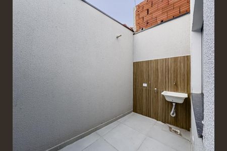 Casa à venda com 70m², 2 quartos e 4 vagas