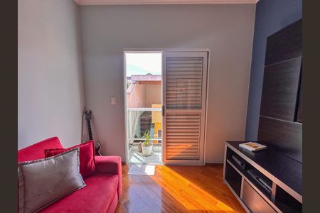 Casa à venda com 4 quartos, 227m² em Vila Scarpelli, Santo André
