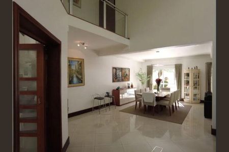 Casa à venda com 3 quartos, 360m² em Jardim, Santo André