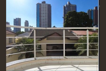 Casa à venda com 360m², 3 quartos e 4 vagas