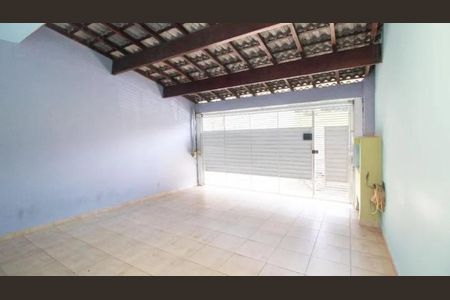Casa à venda com 163m², 3 quartos e 2 vagas