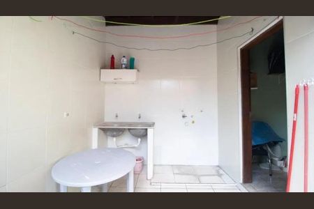 Casa à venda com 163m², 3 quartos e 2 vagas