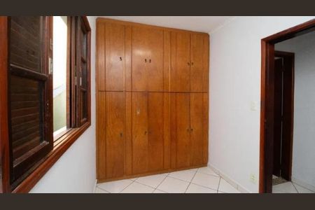 Casa à venda com 163m², 3 quartos e 2 vagas