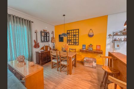 Casa à venda com 2 quartos, 186m² em Santa Maria, São Caetano do Sul