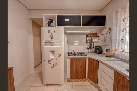 Casa à venda com 186m², 2 quartos e 2 vagas