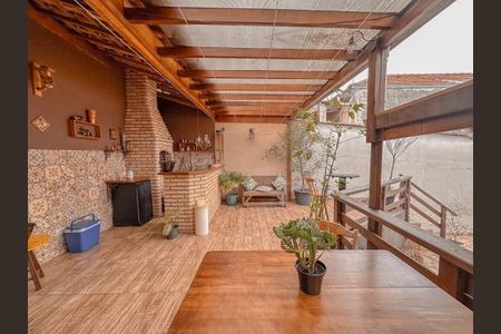 Casa à venda com 186m², 2 quartos e 2 vagas