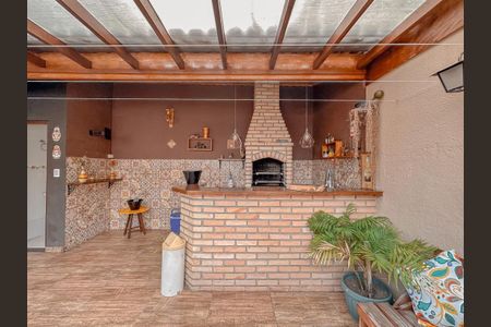 Casa à venda com 186m², 2 quartos e 2 vagas