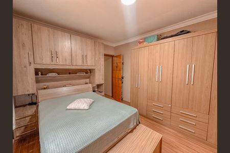 Casa à venda com 2 quartos, 186m² em Santa Maria, São Caetano do Sul