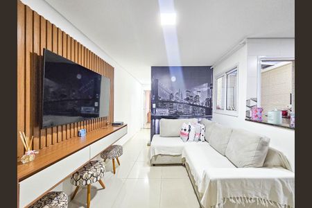 Apartamento à venda com 2 quartos, 50m² em Utinga, Santo André