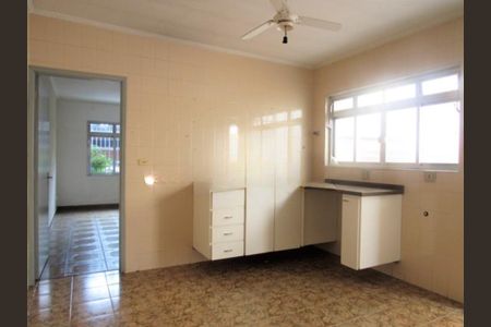 Casa à venda com 2 quartos, 151m² em Parque das Nações, Santo André
