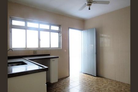 Casa à venda com 2 quartos, 151m² em Parque das Nações, Santo André