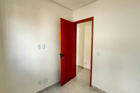 Apartamento à venda com 2 quartos, 40m² em Jardim Ocara, Santo André