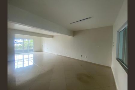 Casa à venda com 3 quartos, 220m² em Jardim Bela Vista, Santo André