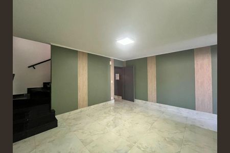 Casa à venda com 3 quartos, 211m² em Vila Alpina, Santo André