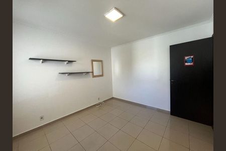 Casa à venda com 3 quartos, 211m² em Vila Alpina, Santo André