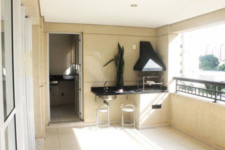 Apartamento à venda com 135m², 3 quartos e 1 vaga