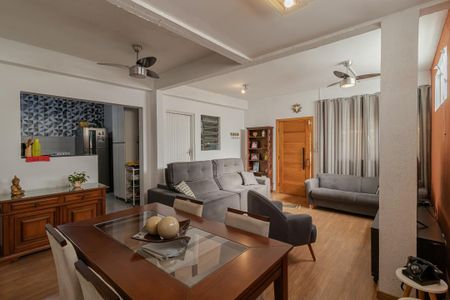 Casa à venda com 2 quartos, 100m² em Vila Santa Teresa, Santo André