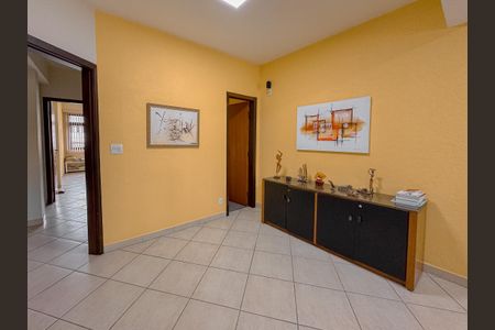 Casa à venda com 322m², 4 quartos e 3 vagas