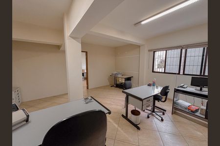 Casa à venda com 322m², 4 quartos e 3 vagas