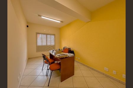Casa à venda com 322m², 4 quartos e 3 vagas