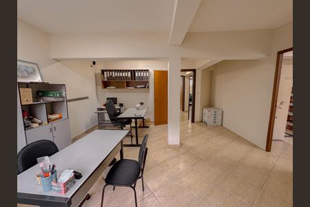 Casa à venda com 322m², 4 quartos e 3 vagas