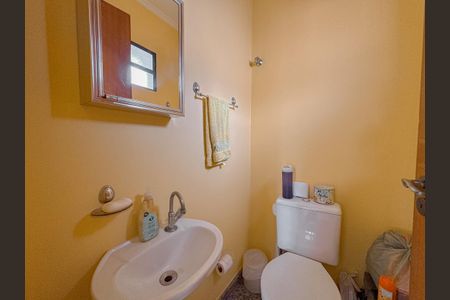 Casa à venda com 322m², 4 quartos e 3 vagas