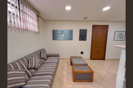 Casa à venda com 4 quartos, 322m² em Jardim Bela Vista, Santo André