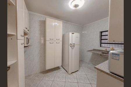 Casa à venda com 322m², 4 quartos e 3 vagas