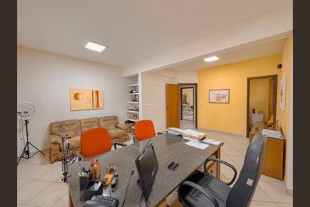 Casa à venda com 322m², 4 quartos e 3 vagas