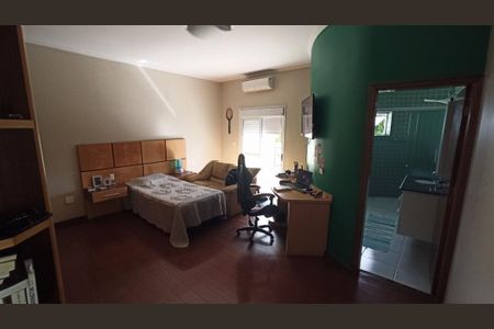 Casa à venda com 4 quartos, 550m² em Santa Maria, Santo André