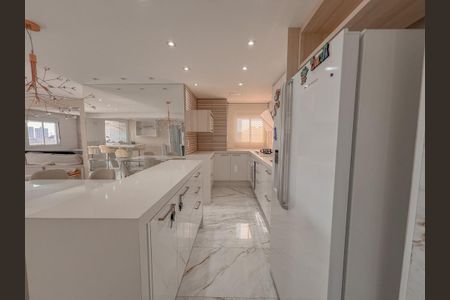 Apartamento à venda com 160m², 4 quartos e 4 vagas