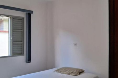 Casa à venda com 3 quartos, 210m² em Parque Oratório, Santo André