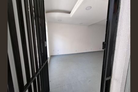 Casa à venda com 2 quartos, 70m² em Vila Gilda, Santo André
