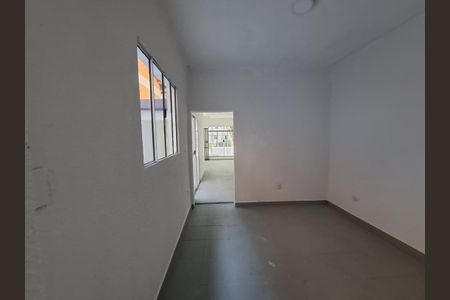 Casa à venda com 2 quartos, 70m² em Vila Gilda, Santo André