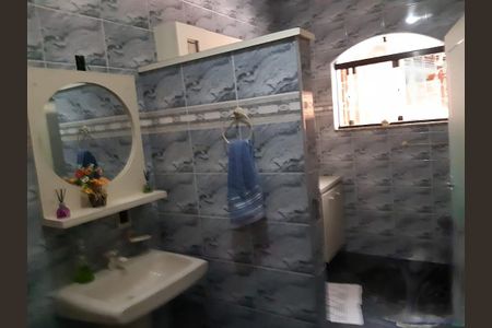 Casa à venda com 2 quartos, 257m² em Vila Lutécia, Santo André