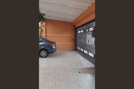 Casa à venda com 2 quartos, 257m² em Vila Lutécia, Santo André