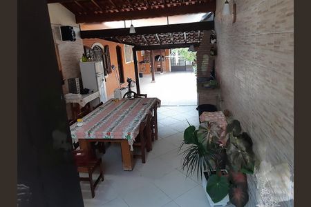Casa à venda com 2 quartos, 257m² em Vila Lutécia, Santo André