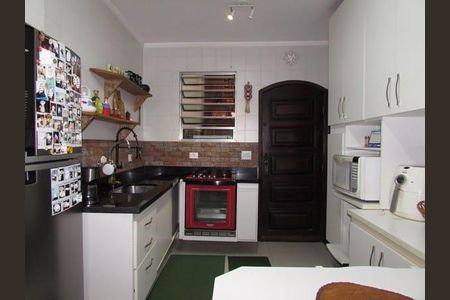Casa à venda com 180m², 4 quartos e 2 vagas