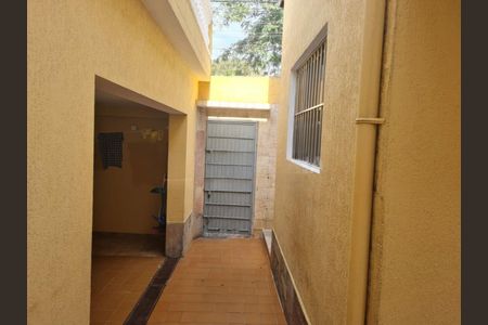 Casa à venda com 157m², 2 quartos e 2 vagas