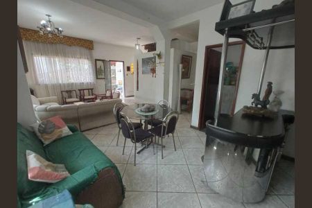 Casa à venda com 5 quartos, 102m² em Jardim Guanabara, Rio de Janeiro