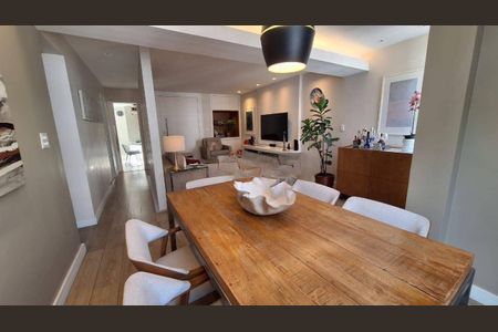 Apartamento à venda com 100m², 2 quartos e sem vaga