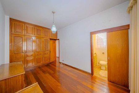 Apartamento à venda com 105m², 4 quartos e 1 vaga