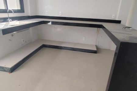 Apartamento à venda com 170m², 3 quartos e 2 vagas