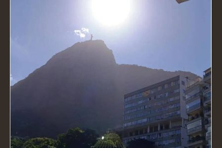 Apartamento à venda com 78m², 2 quartos e 1 vaga
