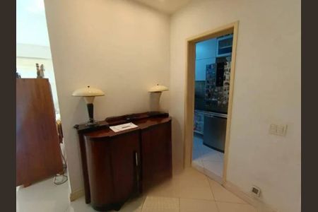 Apartamento à venda com 78m², 2 quartos e 1 vaga