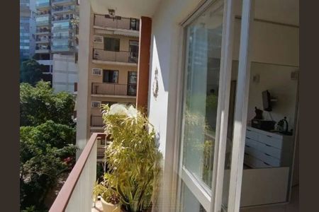 Apartamento à venda com 78m², 2 quartos e 1 vaga