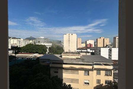 Apartamento à venda com 72m², 2 quartos e sem vaga