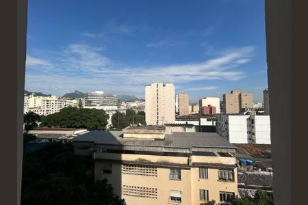 Apartamento à venda com 72m², 2 quartos e sem vaga