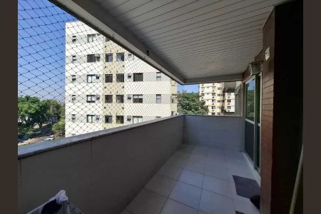 Apartamento à venda com 67m², 2 quartos e 1 vaga