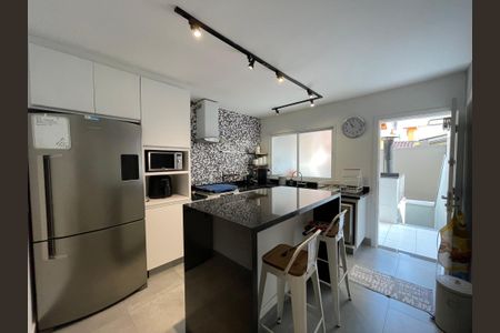 Casa de condomínio à venda com 170m², 3 quartos e 2 vagas Casa de condomínio à venda com 170m², 3 quartos e 2 vagasCozinha